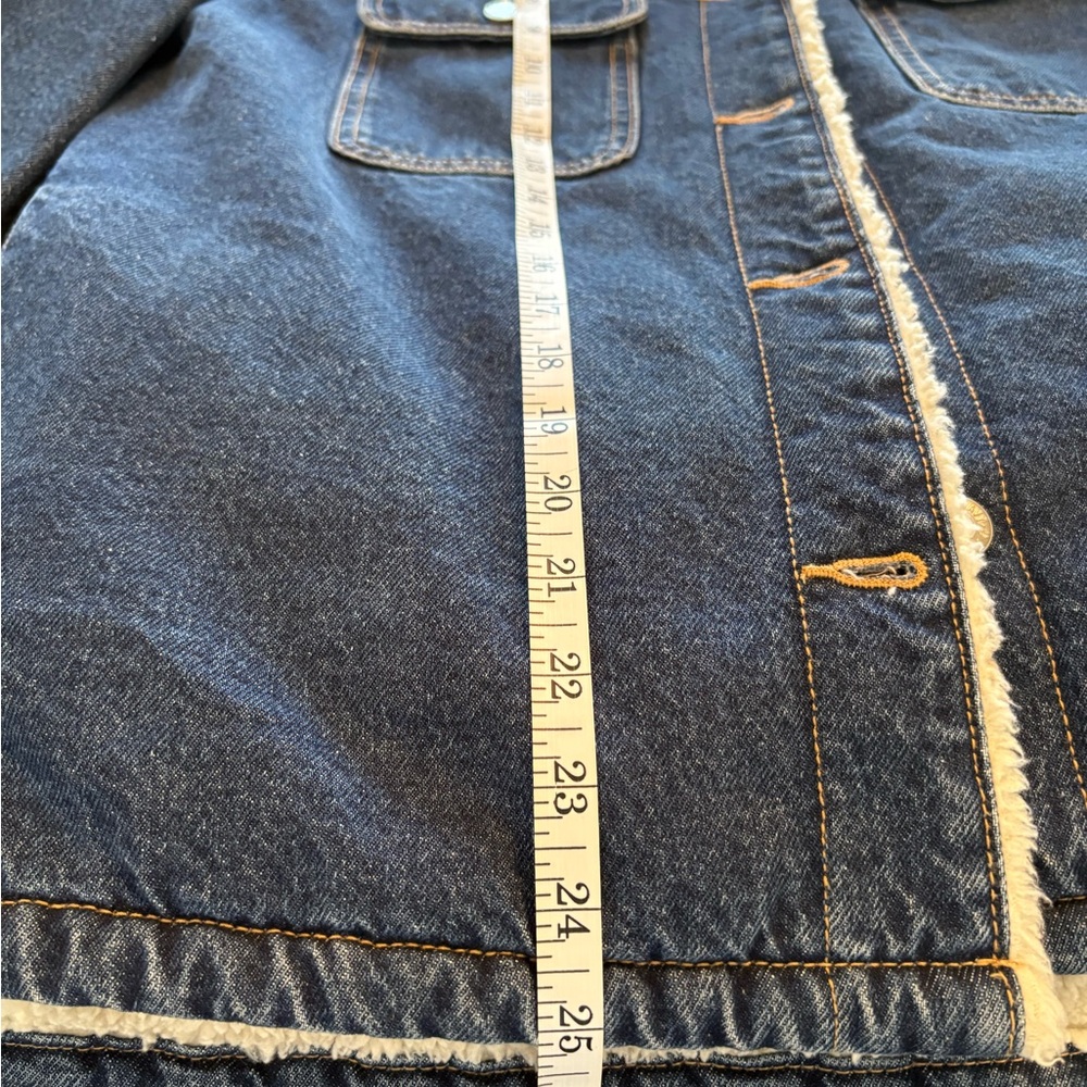 Old Navy Cream Sherpa Jean Jacket - Picture 6 of 7